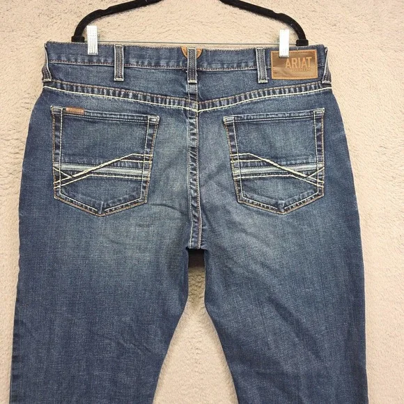 Ariat Jeans Mens 38x32 Blue M4 Relaxed Bootcut Medium Wash Denim Western Cowboy